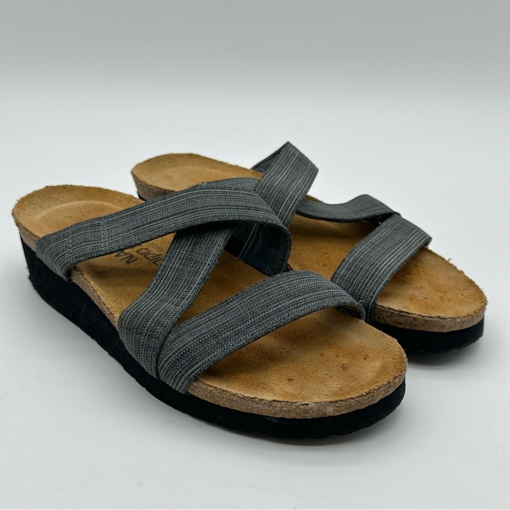 Naot Naomi Women's Gray Fabric Strap Cork Footbed Sandals